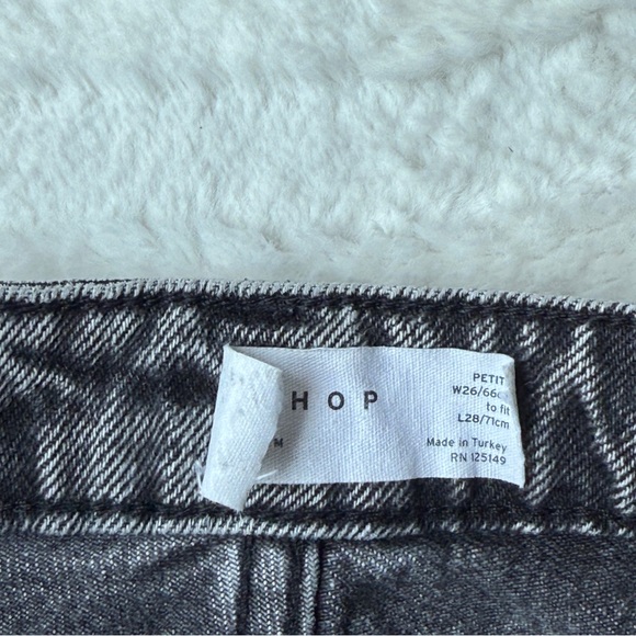 Topshop Petite Mom Jeans — W26 L28 - Picture 5 of 6